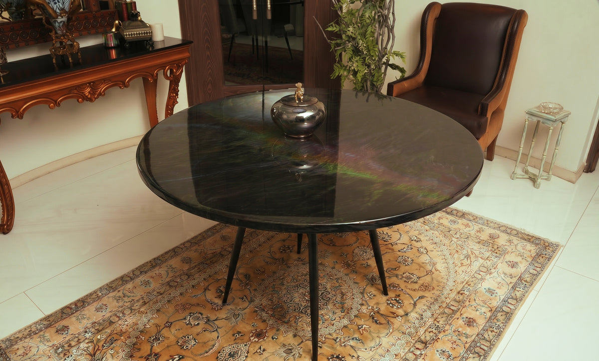 Pourroom signature style chemiliom