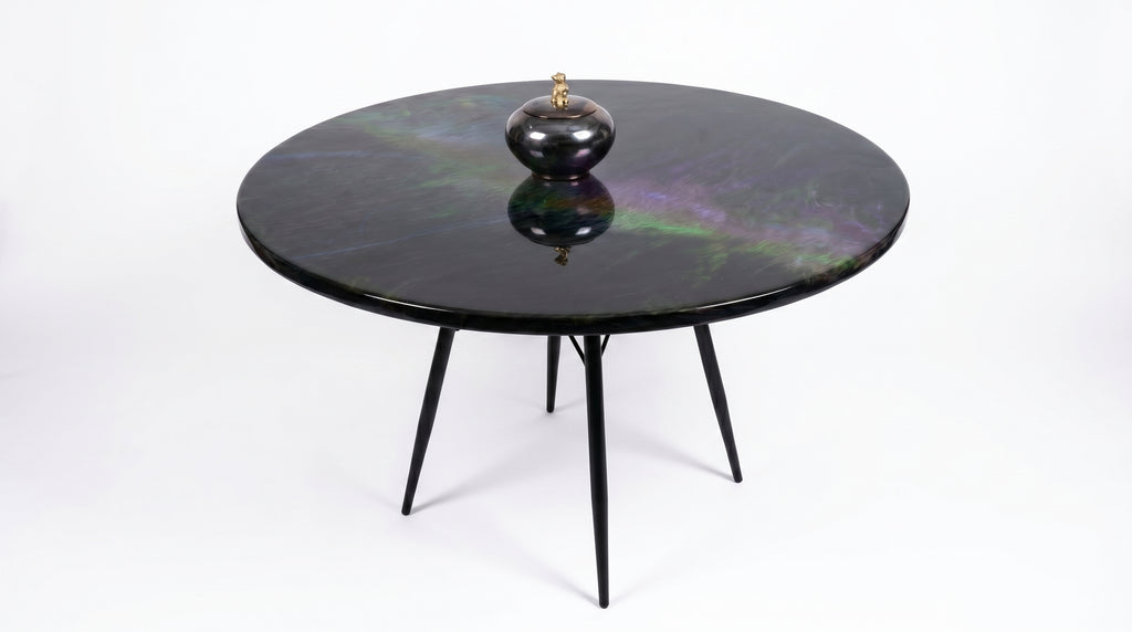 Pourroom signature style chemiliom