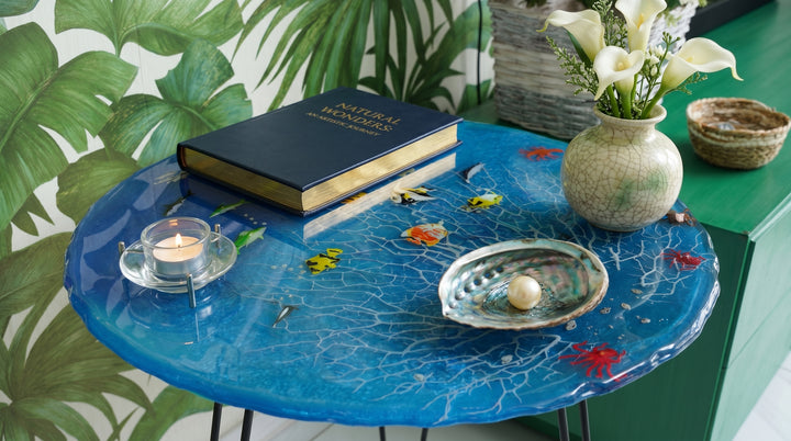 Fish table golden legs
