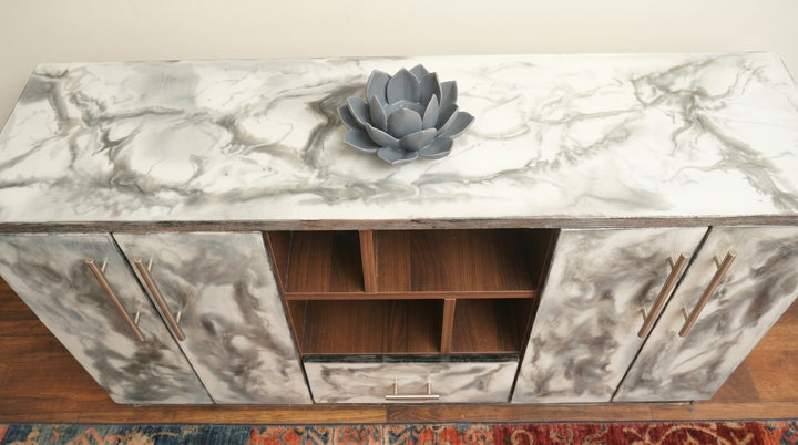 Display cabinet